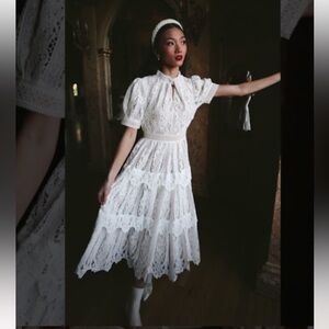 NWT Ivy City Co Ainsley Dress size 2 🤍